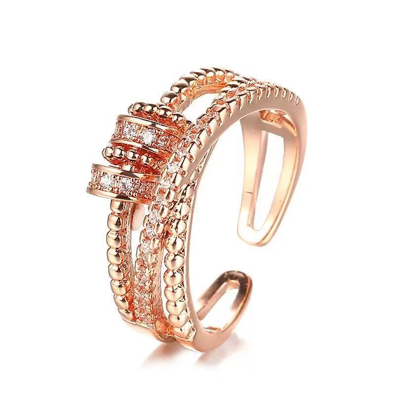 Women's Fashion Can Be Rotatable Ring