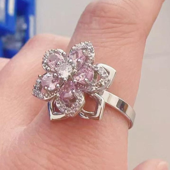 Women's Fashion Can Be Rotatable Ring